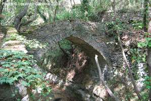 Click the image to view photos taken whilst walking on this 1-day itinerary.